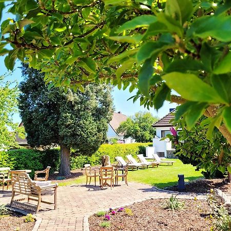 Gemuetliche & Moderne Ferienwohnung - Nur 7 Gehminuten Vom Strand Entfernt, Inklusive Parkplatz Und Gartenzugang Шарбойц Екстер'єр фото